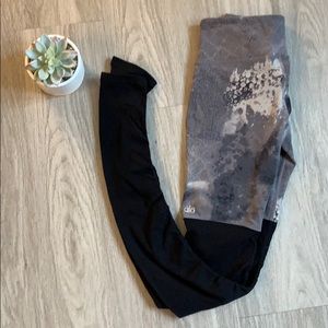 Alo Goddess Leggings Mid-Rise - Small
